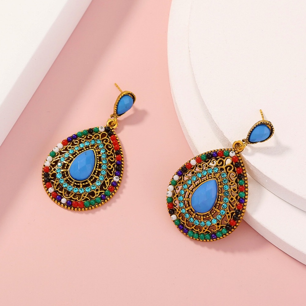 Bohemian Beaded Rhinestone Hanging Post Earrings! - Picture 4 of 7